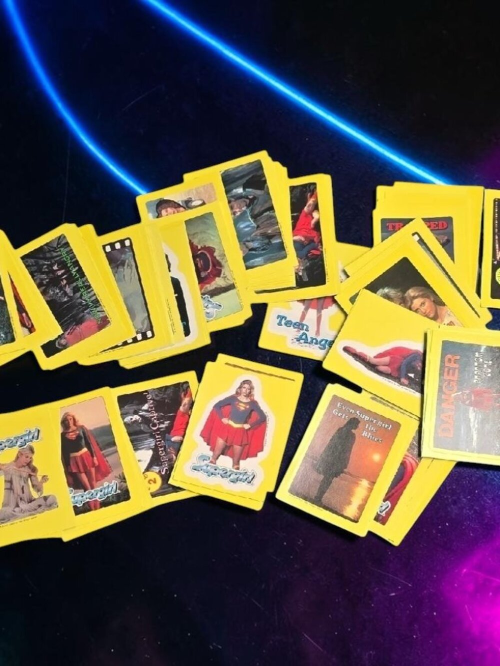 SUPERGIRL Supergirl Movie 1984 Topps Sticker Trading Card Set